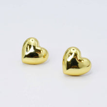 Load image into Gallery viewer, My Heart Stud