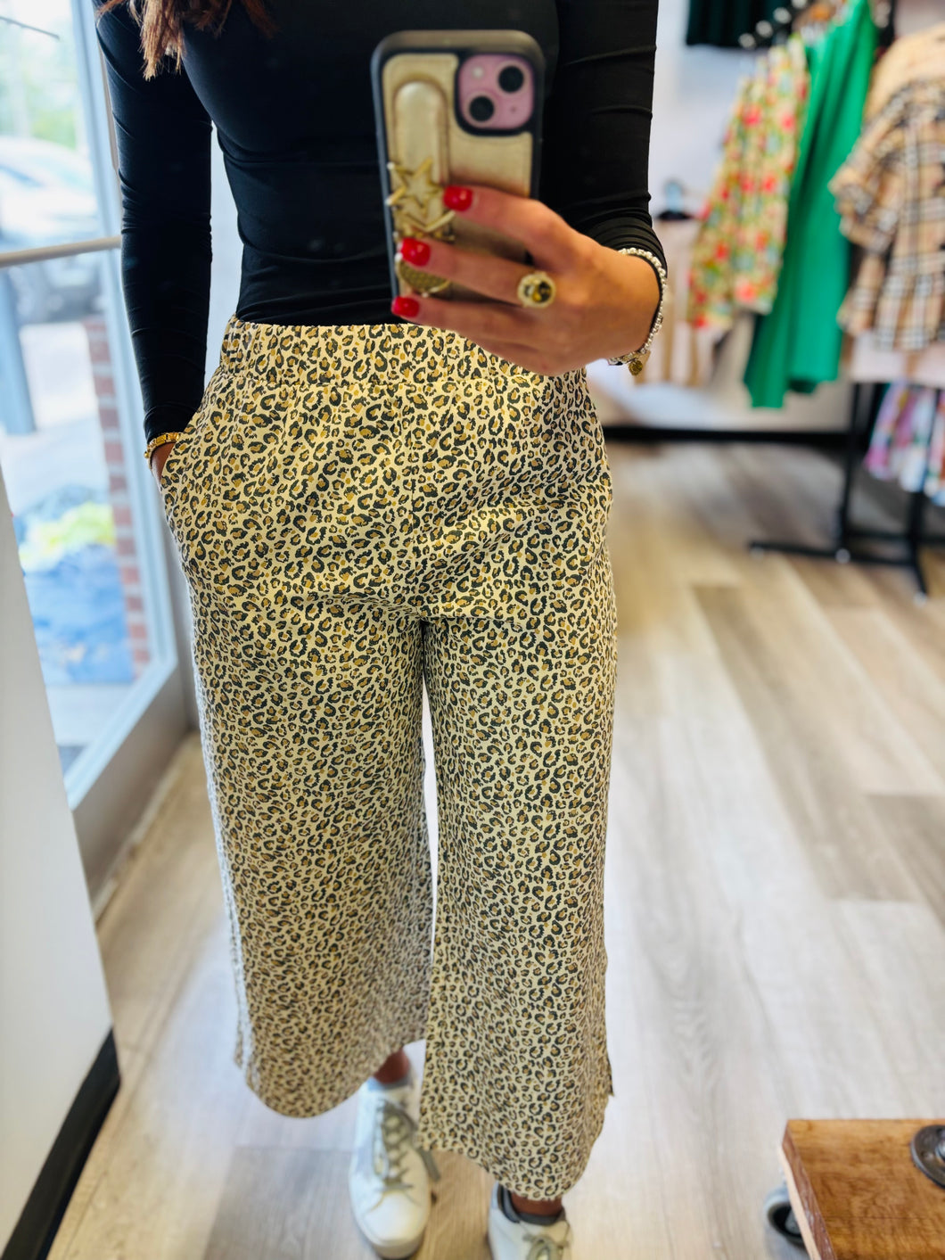 Cheetah Print Wide Leg Cropped Pants
