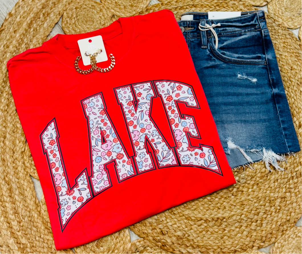 Red floral lake tee