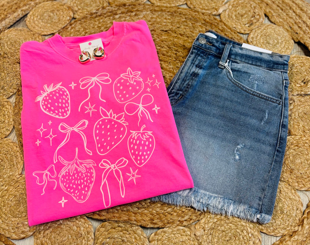 Strawberries & Bows Tee
