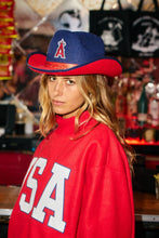 Load image into Gallery viewer, Red 'USA &amp; FLAG' Reversible Mock Neck
