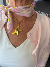Load image into Gallery viewer, STAR NECKLACE: GOLD
