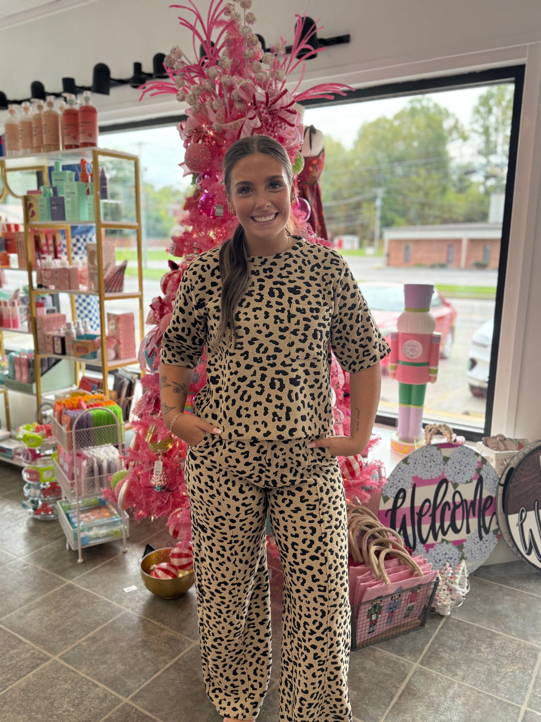 Cheetah print lounge set