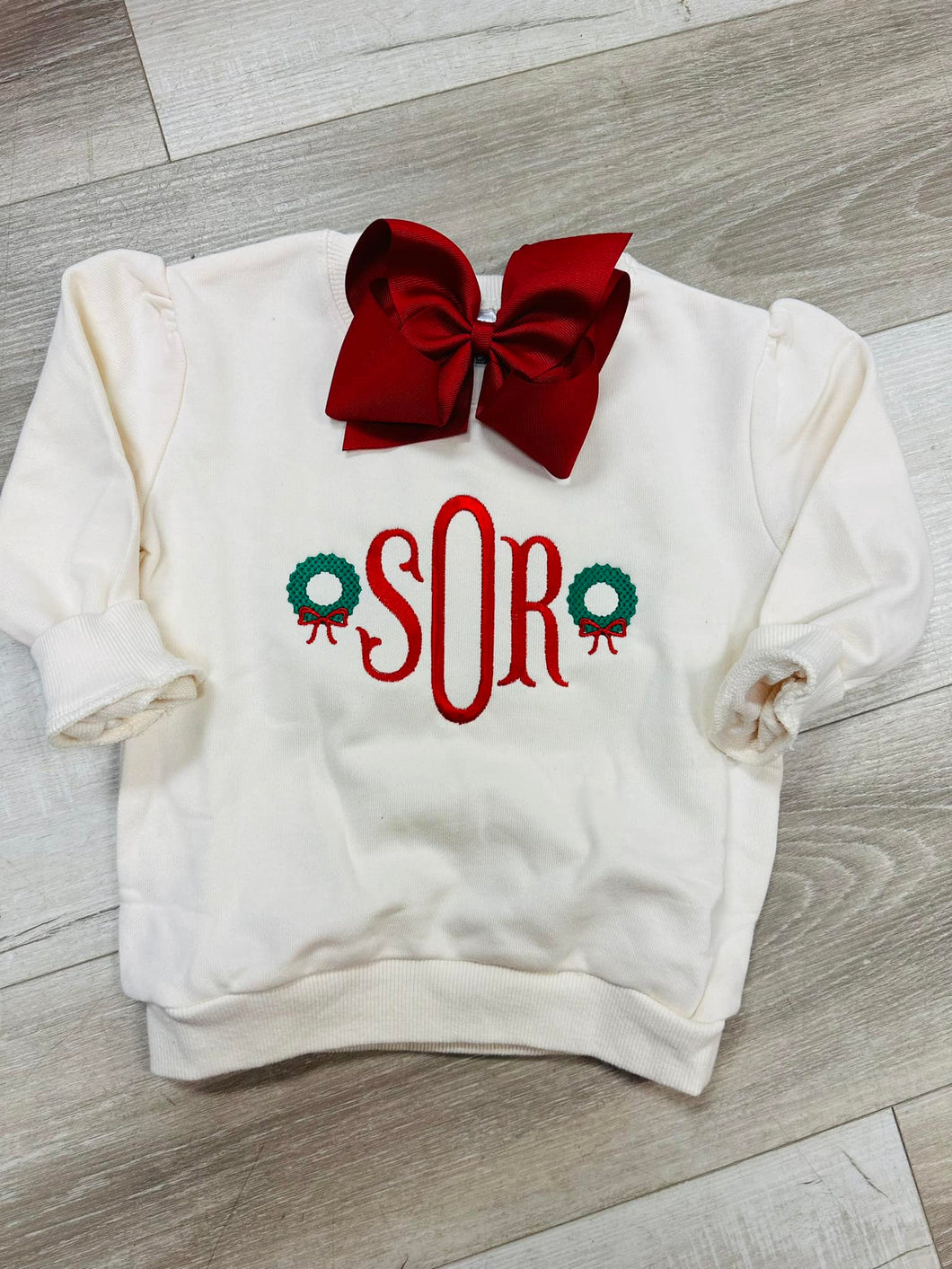 Personalized Crewneck Wreath monogram