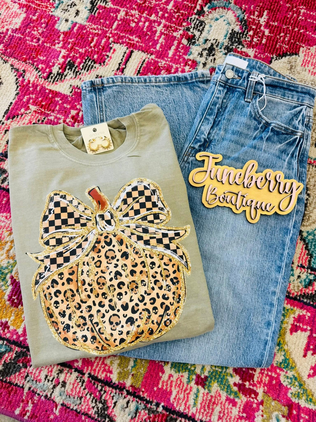 Pumpkin Check leopard Comfort Color Tee