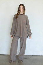 Load image into Gallery viewer, Levi Pants: LIME / S
