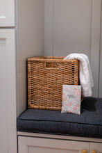 Load image into Gallery viewer, Sweet Grace Modern Bubble Sachet 9 Pack
