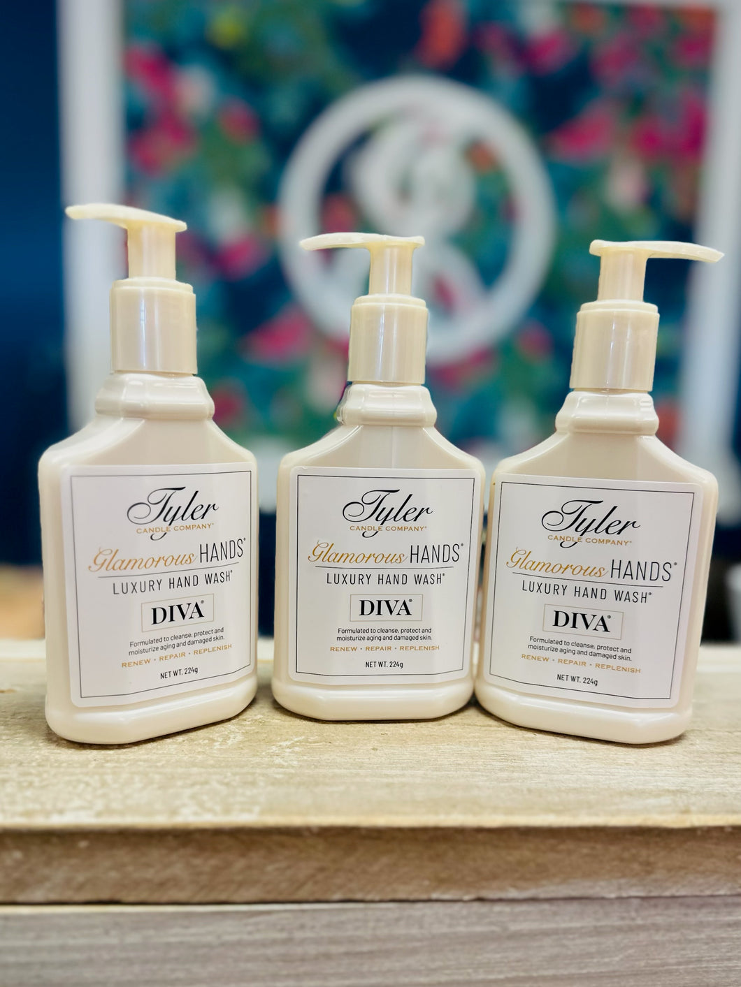 Glamorous hands-Luxury hand wash ‘DIVA’