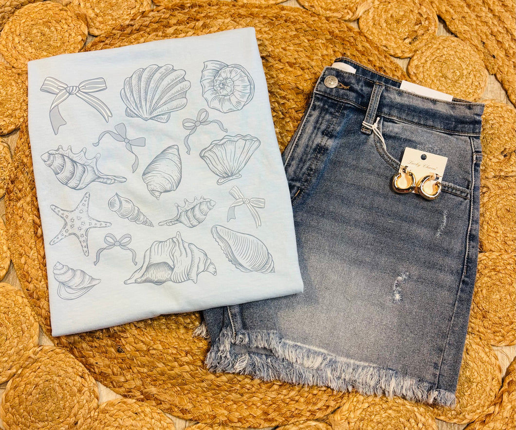 Bows & Shells Tee