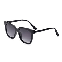 Load image into Gallery viewer, Lyla - Polarized Medium Cat Eye Sunglasses: Black
