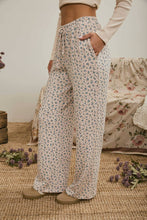 Load image into Gallery viewer, DITSY FLORAL RIB KNIT WIDE LEG LOUNGE PANTS: KHAKI MULTI
