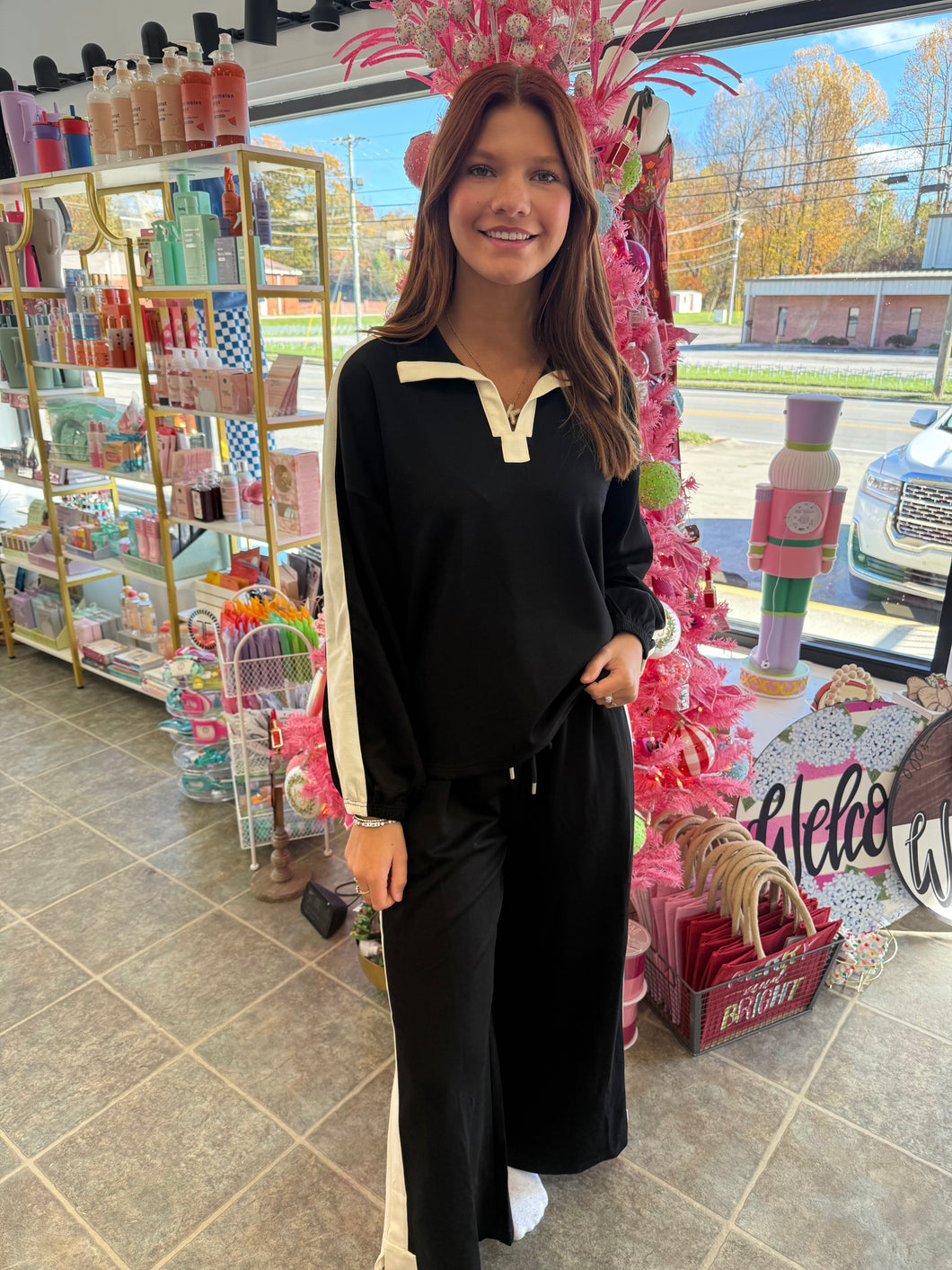 Black and white stripe pant set