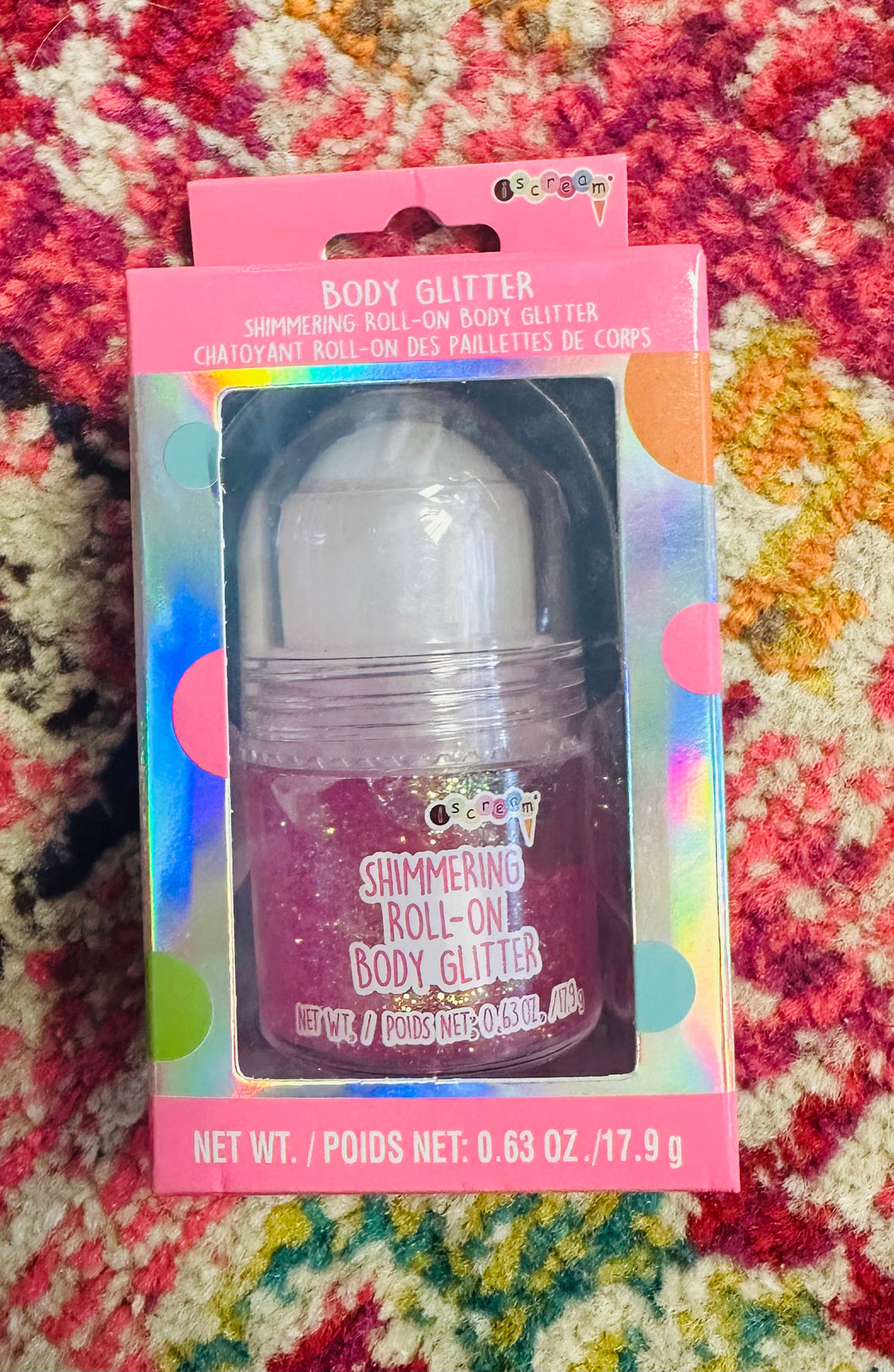 Shimmer roll on body glitter