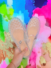 Load image into Gallery viewer, Clear jelly shoe
