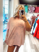 Load image into Gallery viewer, Seaside vibes oversized tee
