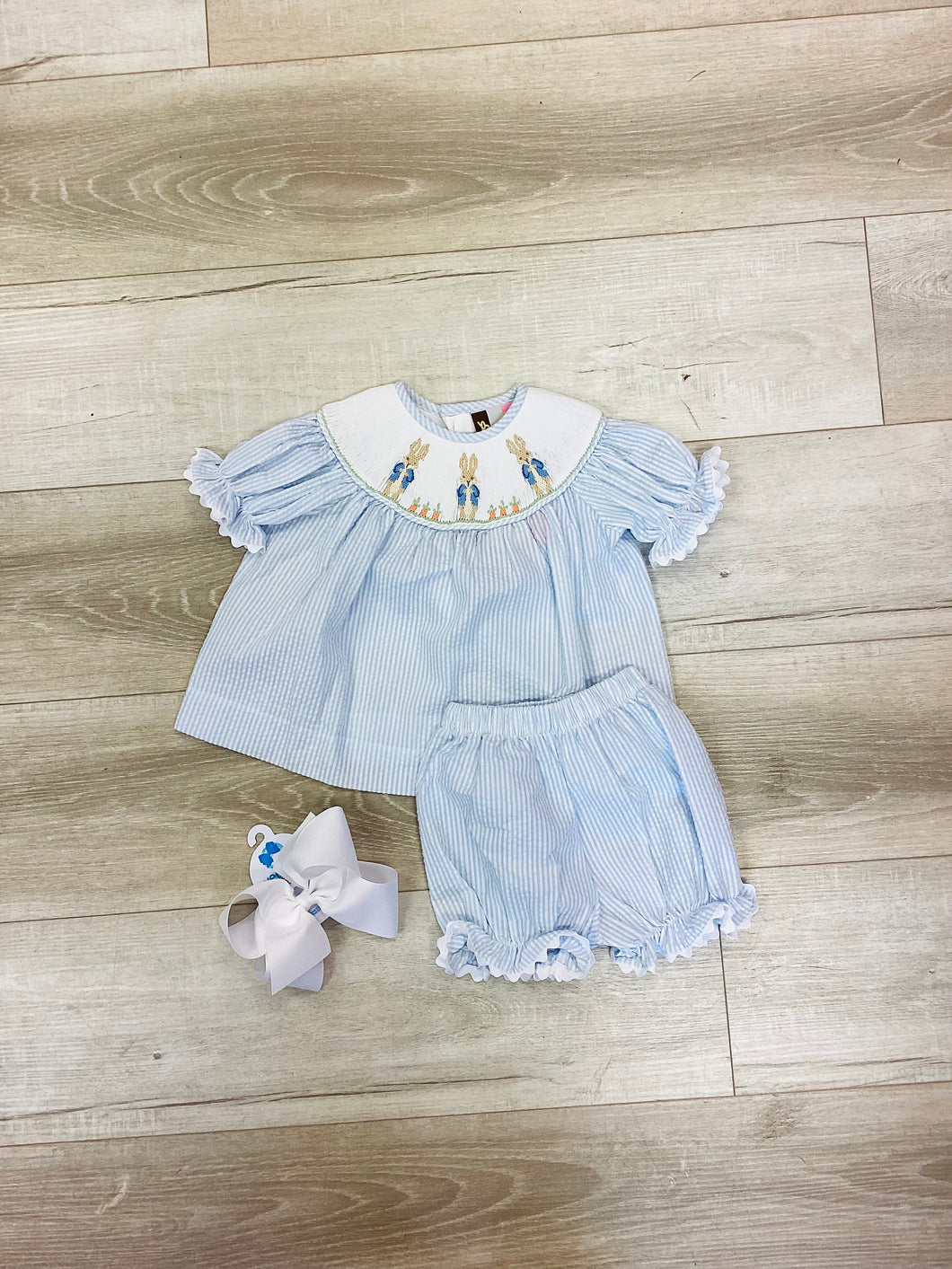 Peter Rabbit Smocked Bloomer Set