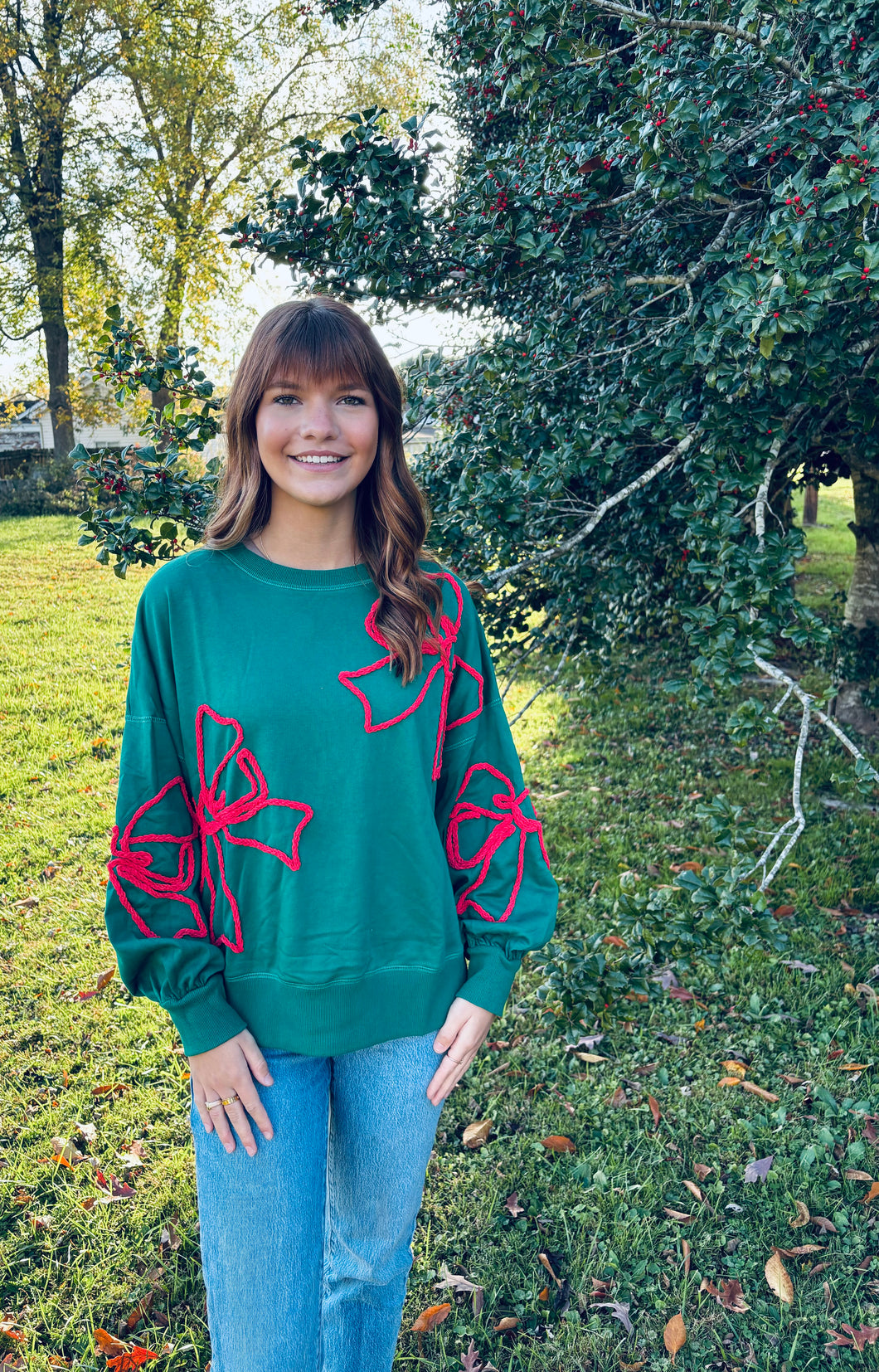 Green and red bow sweatshirt