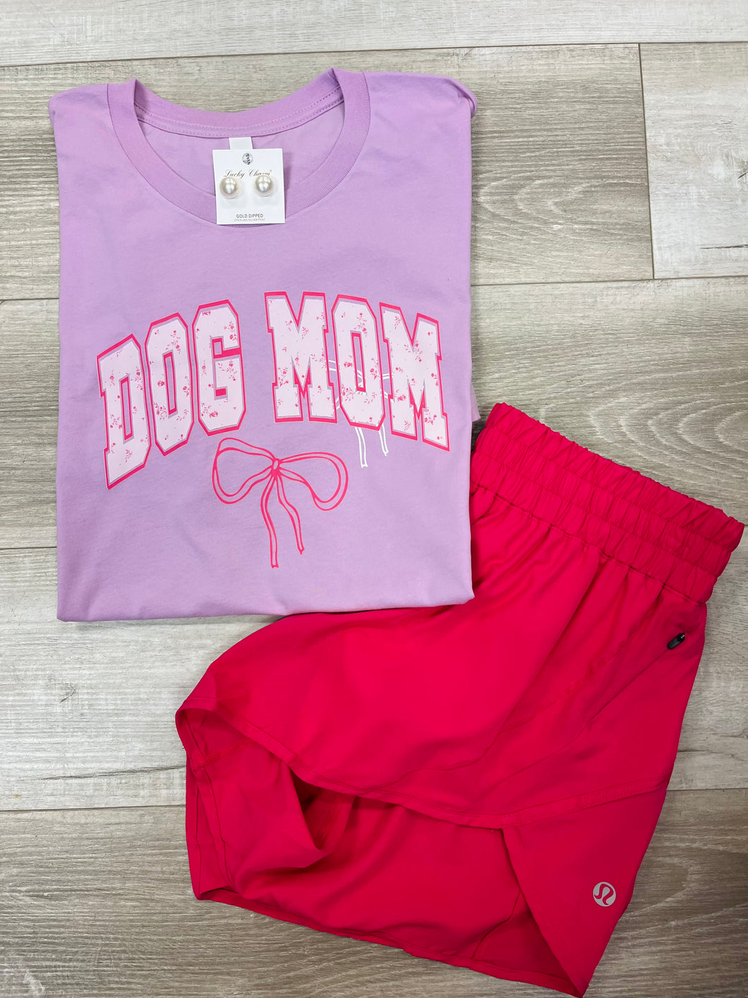 dog mom tee