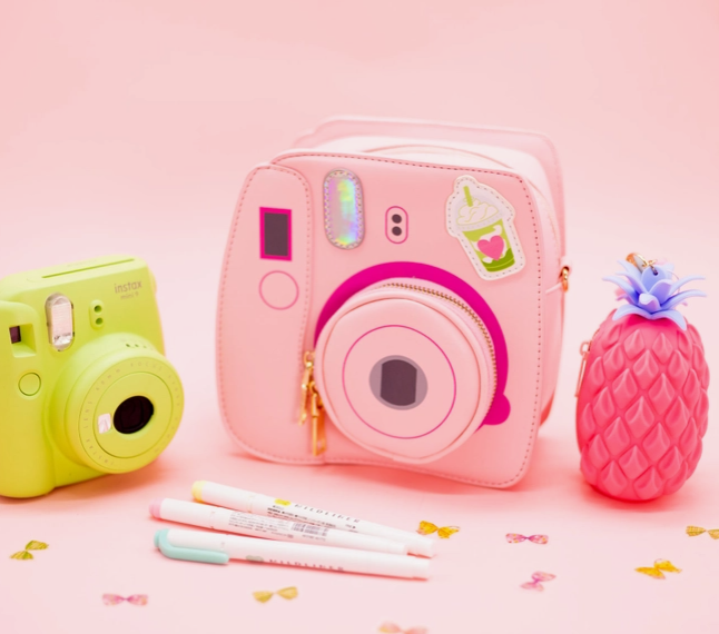 Oh Snap Instant Camera Handbag 💮 - Pretty Pink