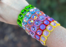 Load image into Gallery viewer, Enamel Stretch Bracelet - Rounded Gems - Elise - Asst Colors: Green
