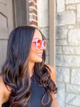 Load image into Gallery viewer, Linny - Women's Oversized Horn Frame Sunglasses: Blue
