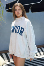 Load image into Gallery viewer, IT2594-SENIOR27 | 'SENIOR' Reversible Mock-Neck Sweatshirt: HEATHER GREY / S/M-L/XL (3-3)

