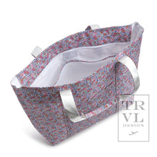 Load image into Gallery viewer, Jumbo Tote - X-large Tote Gingham Taffy: Gingham Taffy
