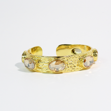 Load image into Gallery viewer, Queen Glow Bangle
