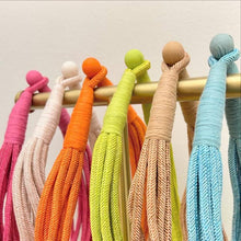 Load image into Gallery viewer, &quot;Original&quot; Slub 8-Strand Necklace (ecru)
