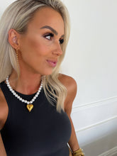 Load image into Gallery viewer, PEARL HEART NECKLACE
