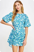 Load image into Gallery viewer, Ruched Short Puff Sleeve Floral Voile Mini Dress: Blue / L
