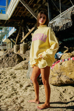 Load image into Gallery viewer, DILLY DALLY Reversible Mockneck Sweatshirt/Butter Yellow
